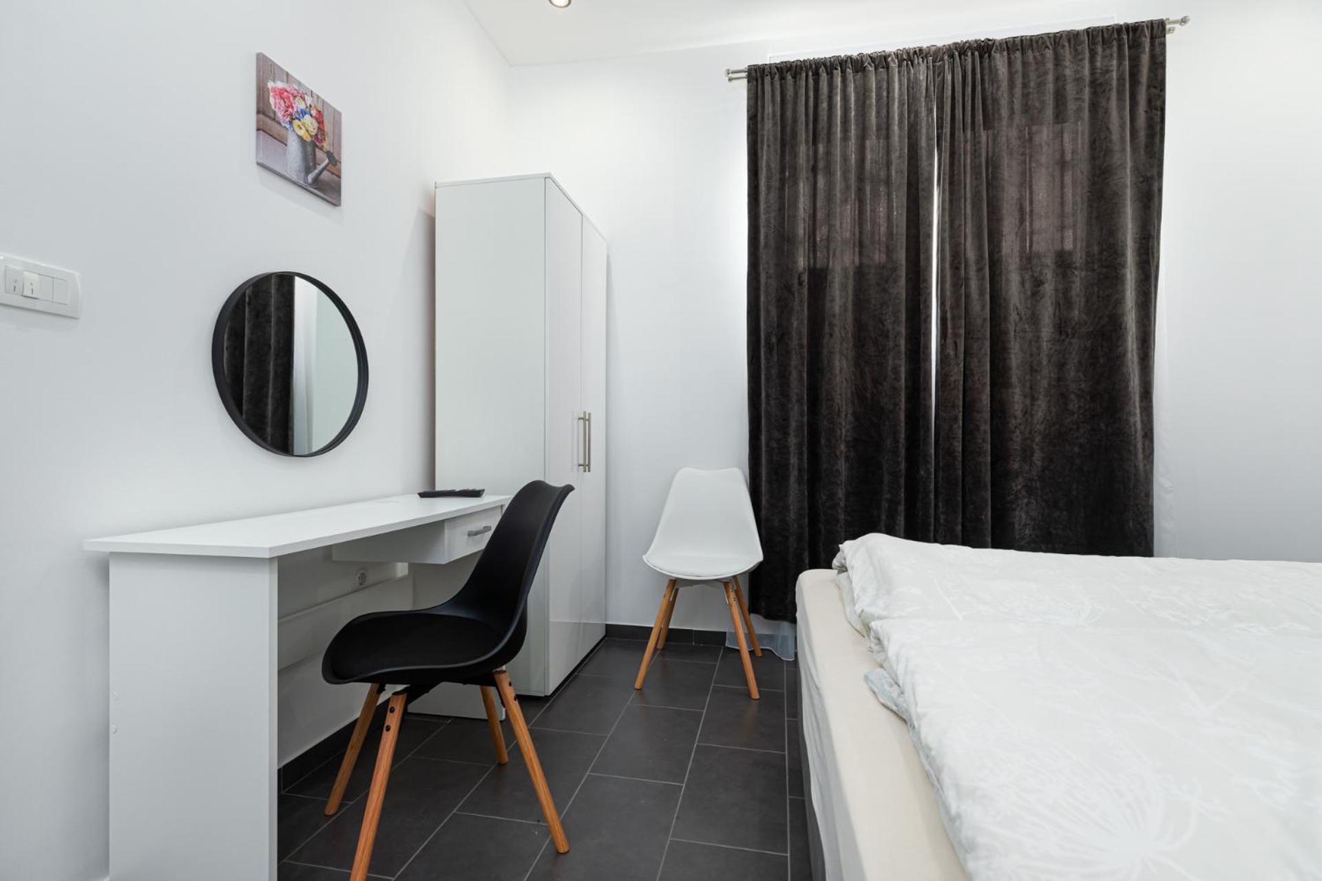 Rooms And Studio Flora Poreč Eksteriør bilde