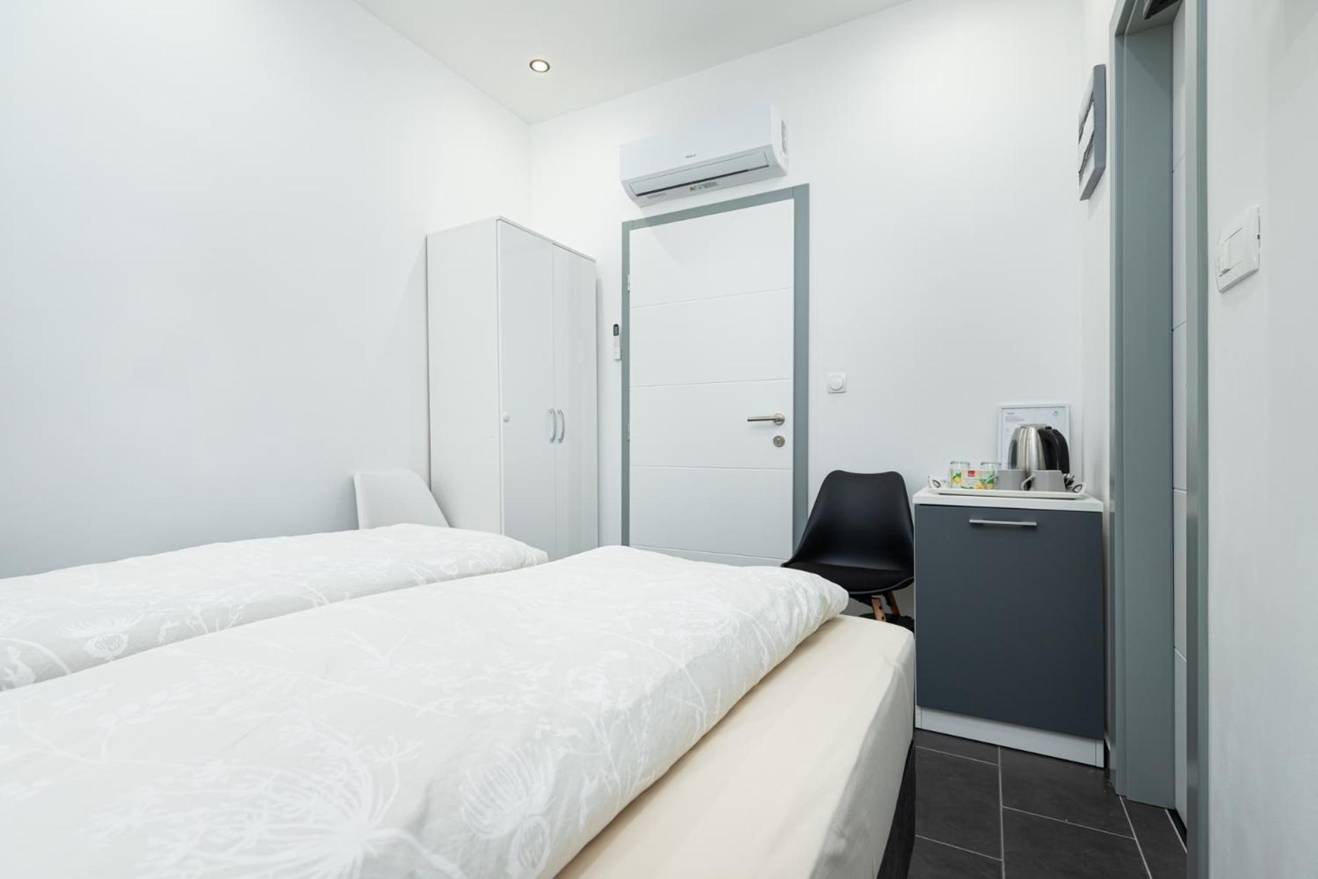 Rooms And Studio Flora Poreč Eksteriør bilde