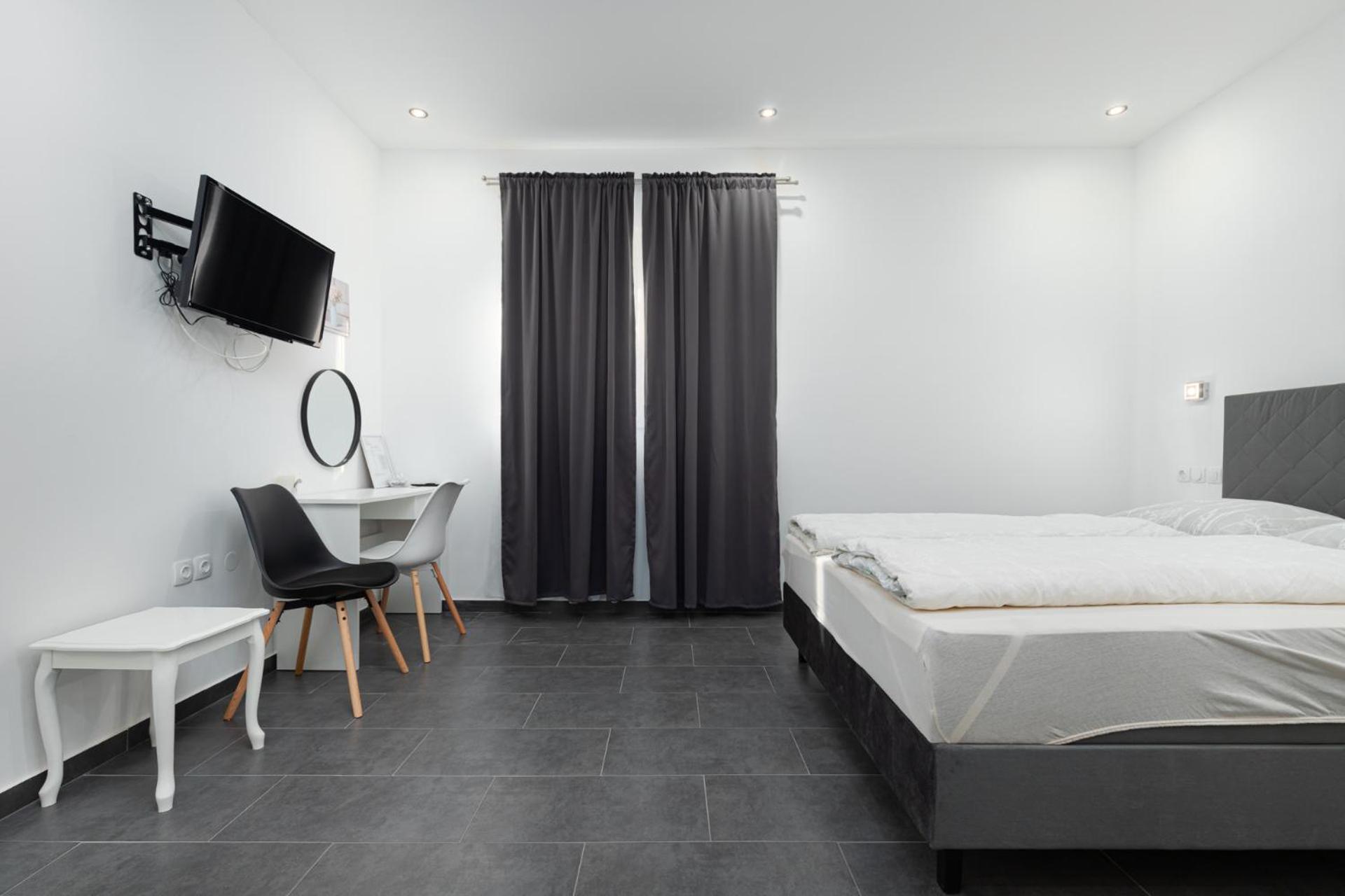 Rooms And Studio Flora Poreč Eksteriør bilde