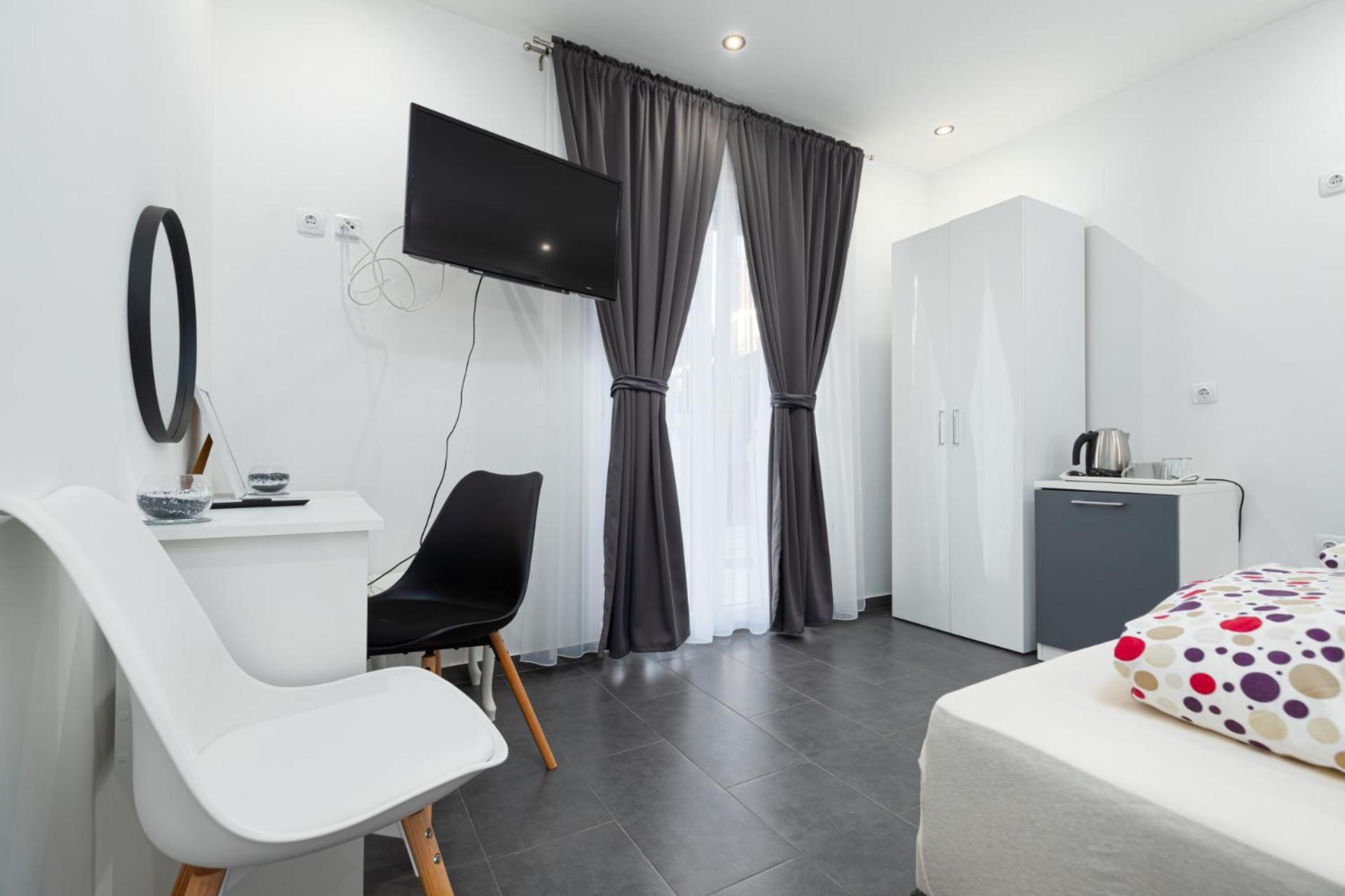Rooms And Studio Flora Poreč Eksteriør bilde